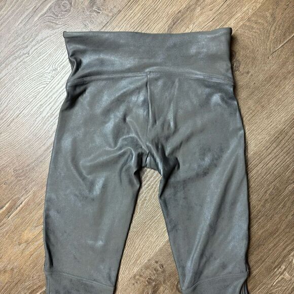 ‎SPANX | Faux Leather Moto Leggings - Picture 8 of 9